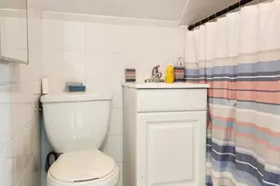 61 Aberdeen St, Stamford, CT 06902 - Photo 16