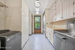 16 Martin Dale N, Greenwich, CT 06830 - Photo 14