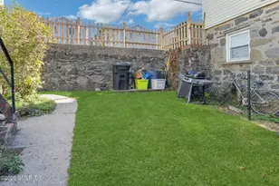 38 Alexander St, Greenwich, CT 06830 - Photo 28