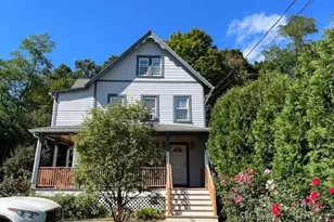 85 Strickland Rd, Greenwich, CT 06807 - Photo 2