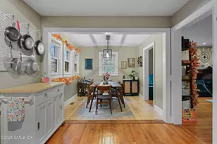 34 Bradley Pl, Stamford, CT 06905 - Photo 18