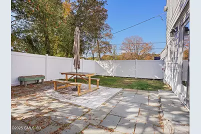 34 Bradley Place, Stamford, CT 06905 - Photo 40