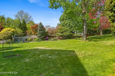 19 Bayside Terrace, Greenwich, CT 06878 - Photo 18