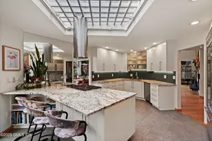 198 E Middle Patent Rd, Greenwich, CT 06831 - Photo 16