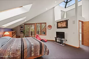 198 E Middle Patent Rd, Greenwich, CT 06831 - Photo 20