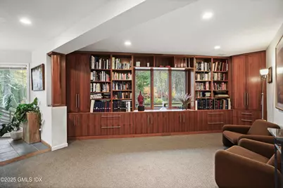 198 E Middle Patent Road, Greenwich, CT 06831 - Photo 20