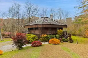 198 E Middle Patent Rd, Greenwich, CT 06831 - Photo 48