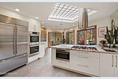 198 E Middle Patent Road, Greenwich, CT 06831 - Photo 28