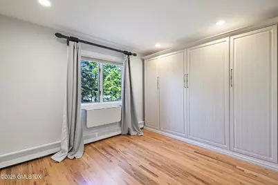 249 Shore Road, Greenwich, CT 06830 - Photo 14