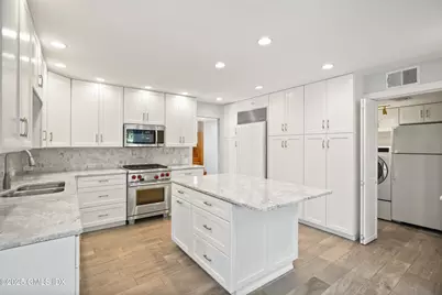 249 Shore Road, Greenwich, CT 06830 - Photo 4