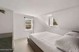 45 Burying Hill Rd, Greenwich, CT 06831 - Photo 12