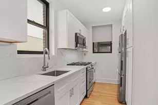 169 Greenwich Ave, Greenwich, CT 06830 - Photo 2