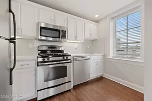 2 E Elm St, Greenwich, CT 06830 - Photo 6