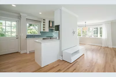 395 Taconic Road, Greenwich, CT 06831 - Photo 14