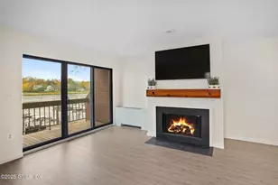 7 River Rd, Greenwich, CT 06807 - Photo 10