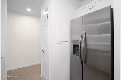 7 River Road #310, Greenwich, CT 06807 - Photo 6