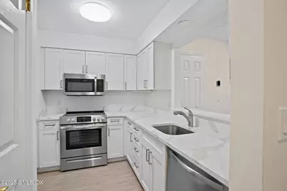 7 River Road #310, Greenwich, CT 06807 - Photo 4