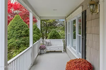 1020 North Street, Greenwich, CT 06831 - Photo 4