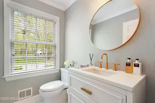 17 Will Merry Ln, Greenwich, CT 06831 - Photo 14