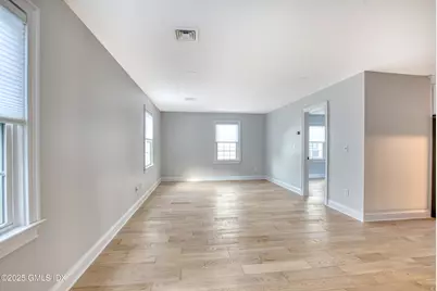 66 Ute Place #C, Greenwich, CT 06830 - Photo 4