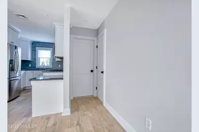 66 Ute Place #C, Greenwich, CT 06830 - Photo 8