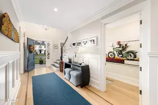 15 Dearfield Ln, Greenwich, CT 06831 - Photo 2