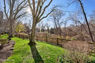 333 Palmer Hill Rd, Greenwich, CT 06878 - Photo 16