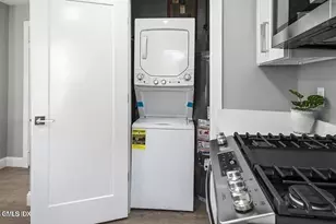 168 N Water St, Greenwich, CT 06830 - Photo 8