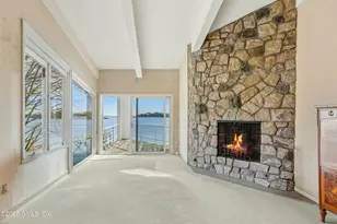 111 Byram Shore Rd, Greenwich, CT 06830 - Photo 14