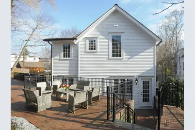 200 Davis Avenue, Greenwich, CT 06830 - Photo 24