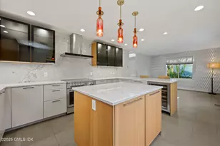 33 E Lyon Farm Dr, Greenwich, CT 06831 - Photo 6