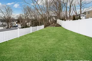 67 Byram Terrace Dr, Greenwich, CT 06831 - Photo 16