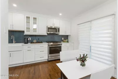 50 Church Street #5, Greenwich, CT 06830 - Photo 4