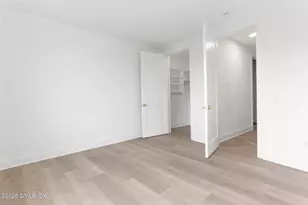 100 E Putnam Ave, Greenwich, CT 06807 - Photo 16