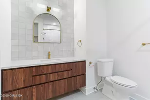 100 E Putnam Ave, Greenwich, CT 06807 - Photo 18