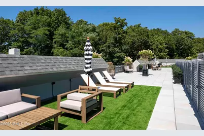 100 E Putnam Avenue #210, Greenwich, CT 06807 - Photo 26