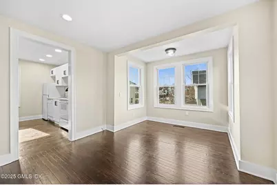 2 Sherman Avenue #Cottage, Greenwich, CT 06830 - Photo 6