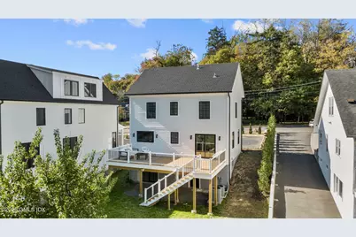 18 Sound Beach Avenue, Old Greenwich, CT 06870 - Photo 32