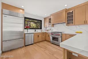 18 Sound Beach Ave, Old Greenwich, CT 06870 - Photo 10