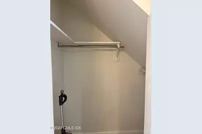 1465 E Putnam Avenue #306, Old Greenwich, CT 06870 - Photo 6