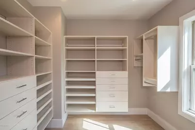 38 St Roch Avenue #B, Greenwich, CT 06830 - Photo 18