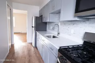 51 View St, Greenwich, CT 06830 - Photo 6