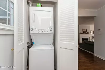 84 Putnam Park, Greenwich, CT 06830 - Photo 10