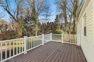 48 Meyer Pl, Greenwich, CT 06878 - Photo 28