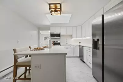 48 Meyer Place, Greenwich, CT 06878 - Photo 6