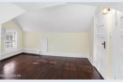 7 Sound View Terrace, Greenwich, CT 06830 - Photo 18