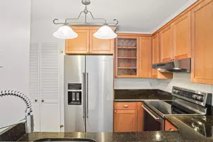 1465 E Putnam Ave, Old Greenwich, CT 06870 - Photo 12