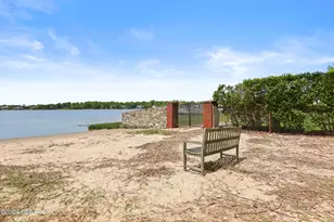 22 Keofferam Rd, Old Greenwich, CT 06870 - Photo 12