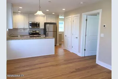 180 Hamilton Avenue #C, Greenwich, CT 06830 - Photo 4