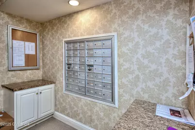 4 Putnam Hill #2B, Greenwich, CT 06830 - Photo 22